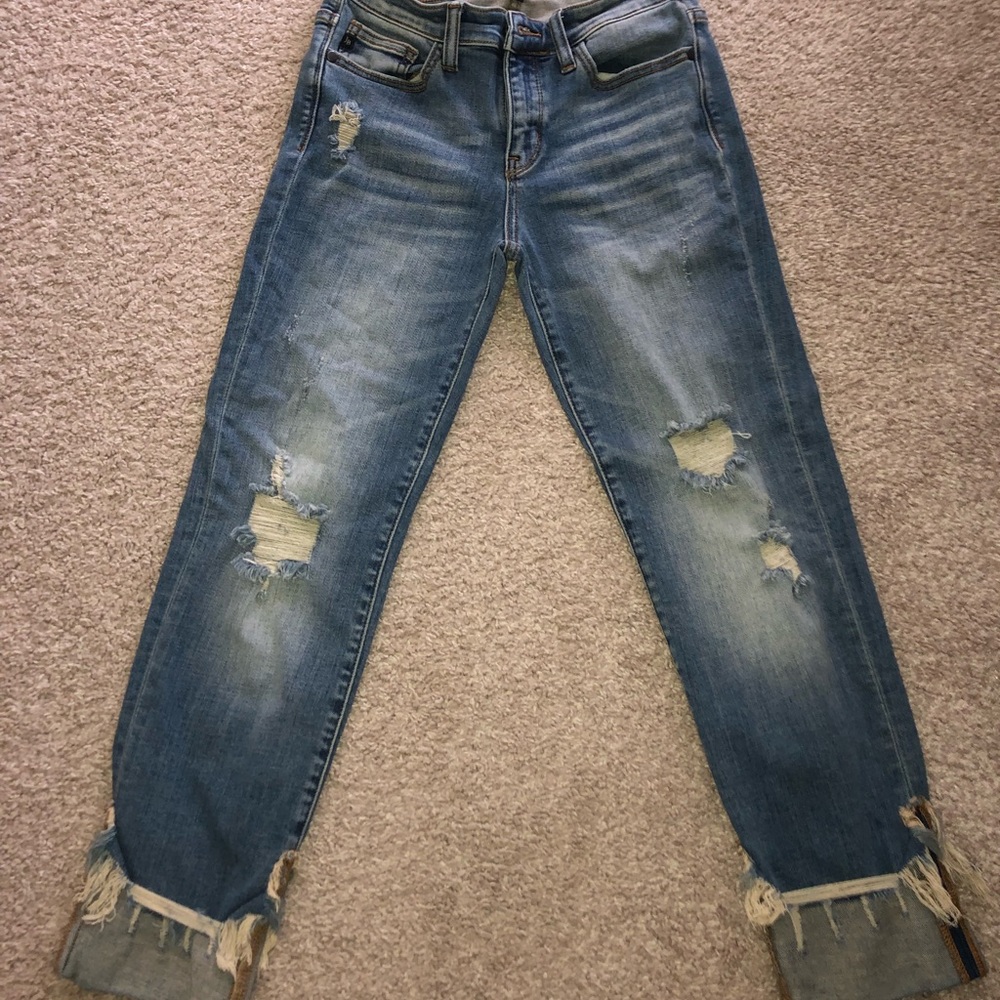 Judy Blue Straight Fit Jeans!